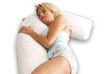 Pregnancy Pillows के लाभ (Maternity Pillows) u shap pregnancy pillow 3
